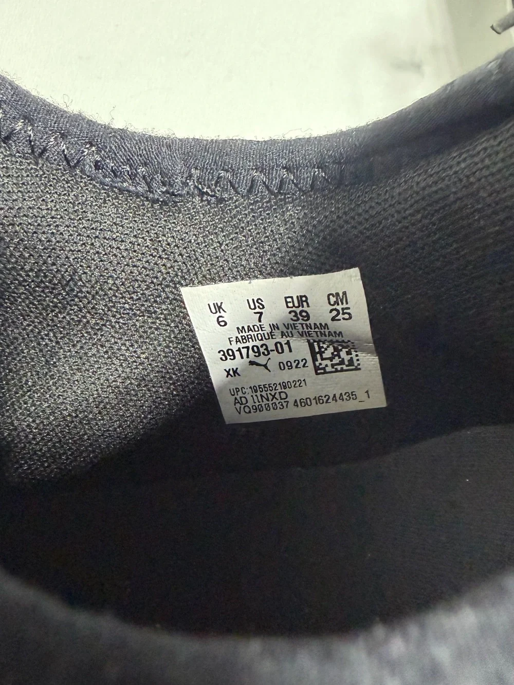 Puma breathable black